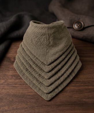 Hundehalstuch, Halstuch Musselin, Hundehalstuch individualisierbar, Paws of Alice, Hundehalstuch,m Signature Kollektion, khaki 01
